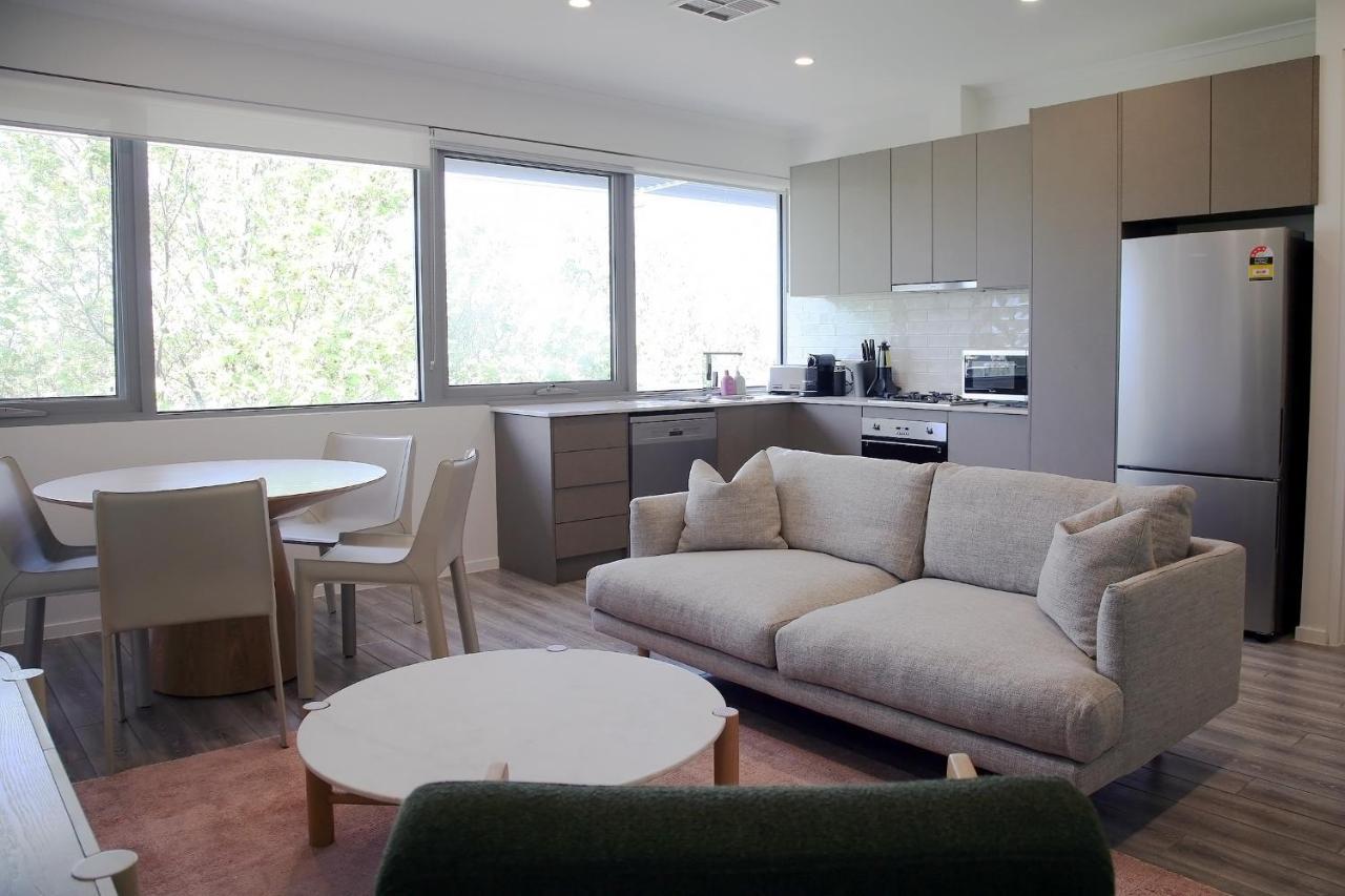 Hilton Executive Apartments Adelaide Exterior photo